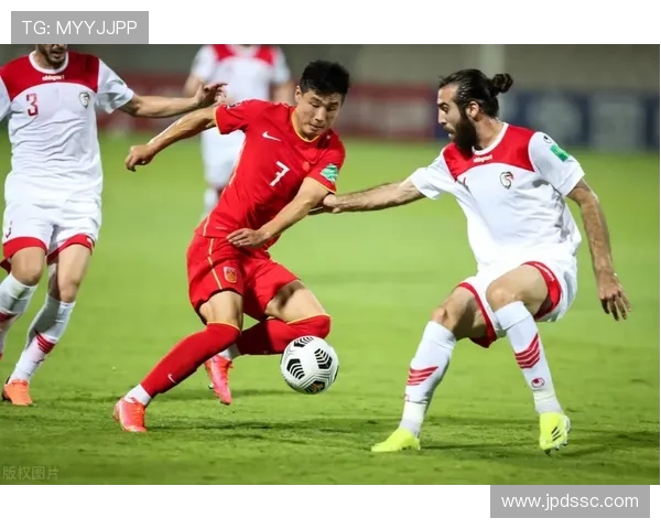 成都足球队的转型之路:从传统强队到现代化竞技先锋的全面革新探索 成都足球队的转型之路:从传统强队到现代化竞技先锋的全面革新探索