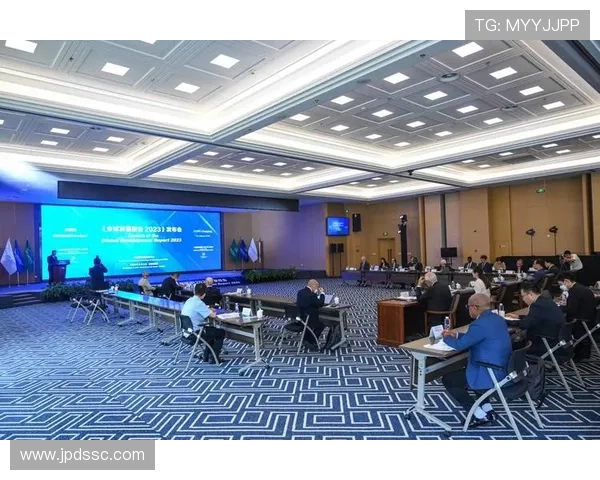 《聚焦电竞赛事的未来发展与全球玩家文化的深度融合探索》 《聚焦电竞赛事的未来发展与全球玩家文化的深度融合探索》